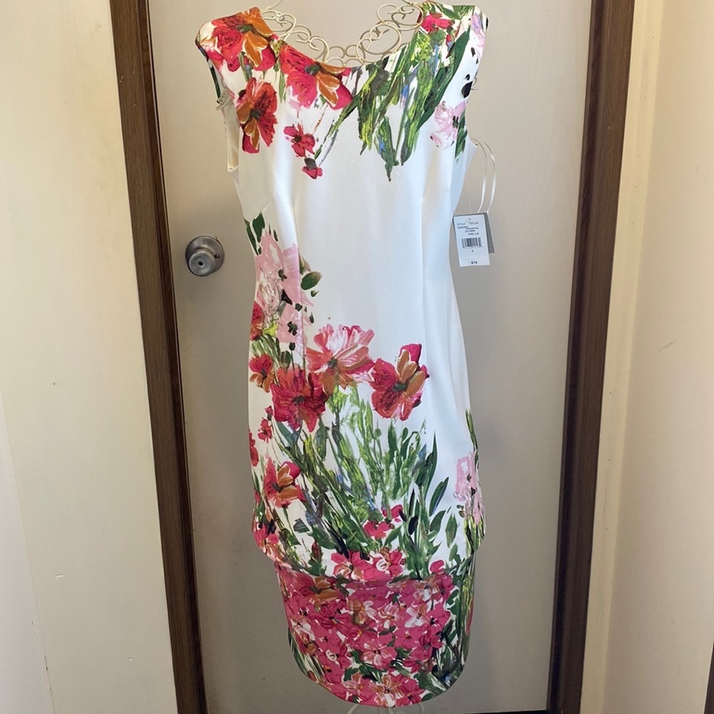 NWT Danny & Nicole sleeveless floral sheath dress